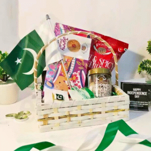 Azadi Snacks Delight Basket