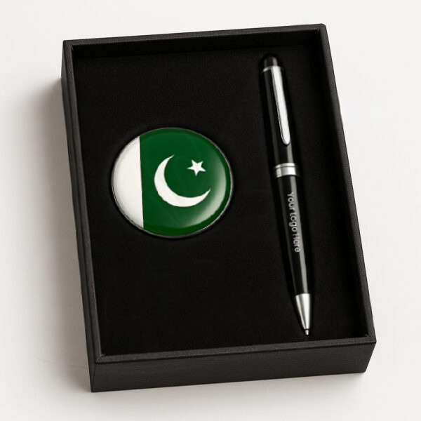 Azadi Signature Gift Box